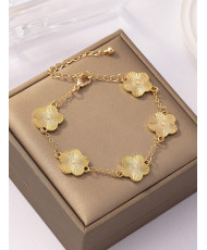 Bracelet trèfle à cinq feuilles en acier inoxydable doré | AlmaModesty